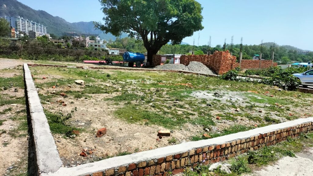 Plot For Sale near Panache Valley Sahastradhara Road